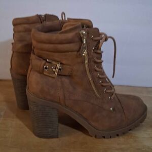 Brown suede chunky heel boots 9 GBG
